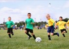 Nenos xogando ao fútbol | Recurso educativo 726562